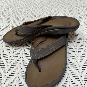 Men’s olukai men’s sandals- ohana